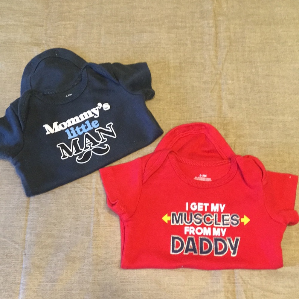 0-3 baby onesies